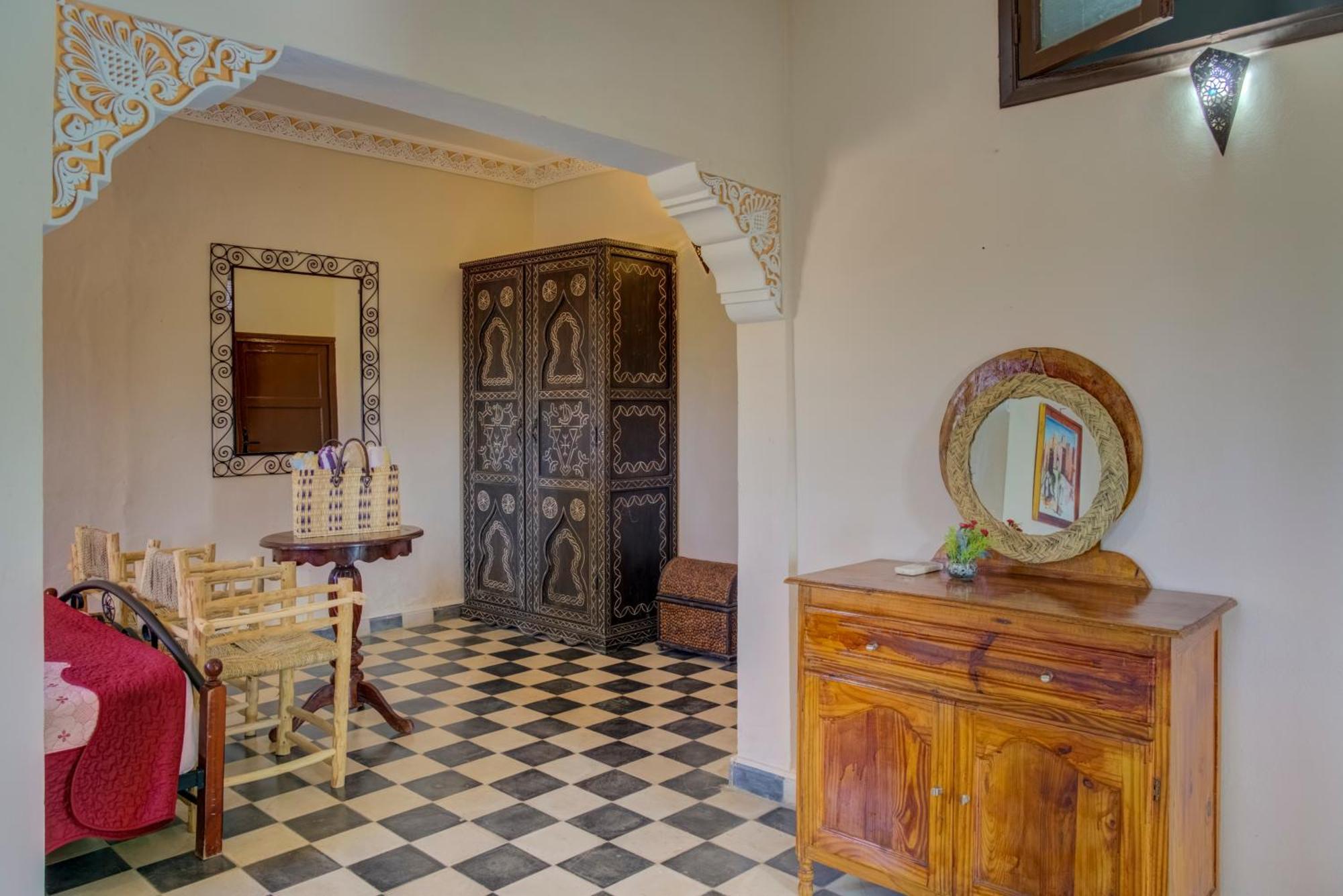 Riad Elaissi Taroudant Exterior photo